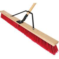 Balai-brosse &agrave; manche renforc&eacute;, 36", Moyen, Soies PVC Pathway Supply LP