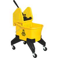 Seau & essoreuse pour vadrouille Grizzly, Pression lat&eacute;rale, 8 gal. US (32 pintes), Jaune Pathway Supply LP