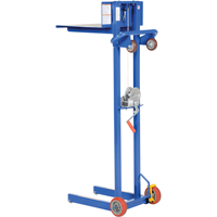 Empileur &agrave; plateforme, M&eacute;canisme Treuil manuel, Capacit&eacute; de 400 lb, Levage max de 58" Pathway Supply LP