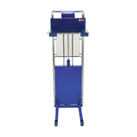 Gerbeur Hefti-Lift, M&eacute;canisme Pompe au pied, Capacit&eacute; de 880 lb, Levage max de 59" Pathway Supply LP