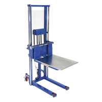 Gerbeur Hefti-Lift, M&eacute;canisme Pompe au pied, Capacit&eacute; de 1500 lb, Levage max de 63" Pathway Supply LP