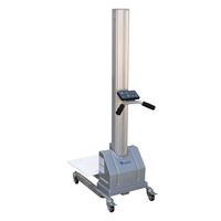 Gerbeur &agrave; levage rapide, M&eacute;canisme &eacute;lectrique, Capacit&eacute; de 175 lb, Levage max de 57" Pathway Supply LP