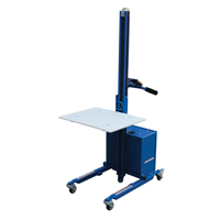 Gerbeur &agrave; plateforme &agrave; &eacute;l&eacute;vation rapide, M&eacute;canisme &eacute;lectrique, Capacit&eacute; de 175 lb, Levage max de 57" Pathway Supply LP