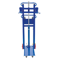 Empileur &agrave; plateforme, M&eacute;canisme Pompe au pied, Capacit&eacute; de 750 lb, Levage max de 52" Pathway Supply LP