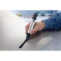 Marqueurs &agrave; peinture Pro-Max, Liquide, Blanc Pathway Supply LP