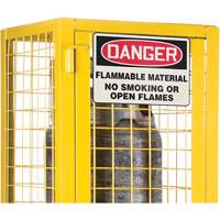 Armoire de s&eacute;curit&eacute; pour cylindres de gaz conforme aux normes de la CSA, nbre de bouteilles: 2, 17" , 17" , 69" , Jaune Pathway Supply LP