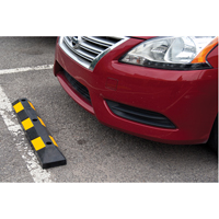 Parking Curb, Rubber, 3' L, Black/Yellow Pathway Supply LP