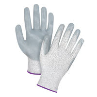 Gants haute performance r&eacute;sistants &agrave; la coupe, Taille 6/T-petit, Calibre 13, Rev&ecirc;tement Nitrile, Enveloppe en PEHP, ANSI/ISEA 105 niveau 4/EN 388 niveau 5 Pathway Supply LP