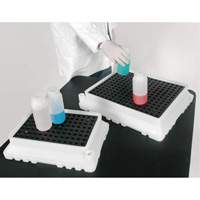 P4 Ultra-Spill Tray&reg;, 17" L x 21" W x 4" H, 2.9 US gal. Spill Capacity Pathway Supply LP