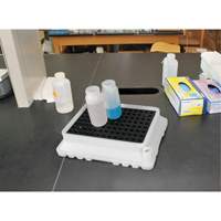 P4 Ultra-Spill Tray&reg;, 17" L x 21" W x 4" H, 2.9 US gal. Spill Capacity Pathway Supply LP