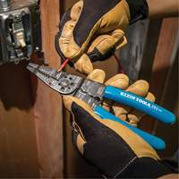 Outils polyvalents &agrave; bec long, 8-1/4" lo, 10 - 22 AWG Pathway Supply LP