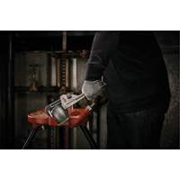 Cl&eacute; &agrave; tuyau, Cap des m&acirc;choires 1-1/2", Longueur 10", Prise Ergonomique Pathway Supply LP