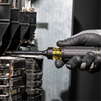 Tournevis &agrave; cliquet &agrave; embouts multiples 15 en 1, 8-3/4" lo, Prise Coussin&eacute;e Pathway Supply LP