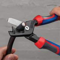 Coupe-c&acirc;bles StepCut&reg; XL avec poign&eacute;e KNIPEXTEND, 9" Pathway Supply LP